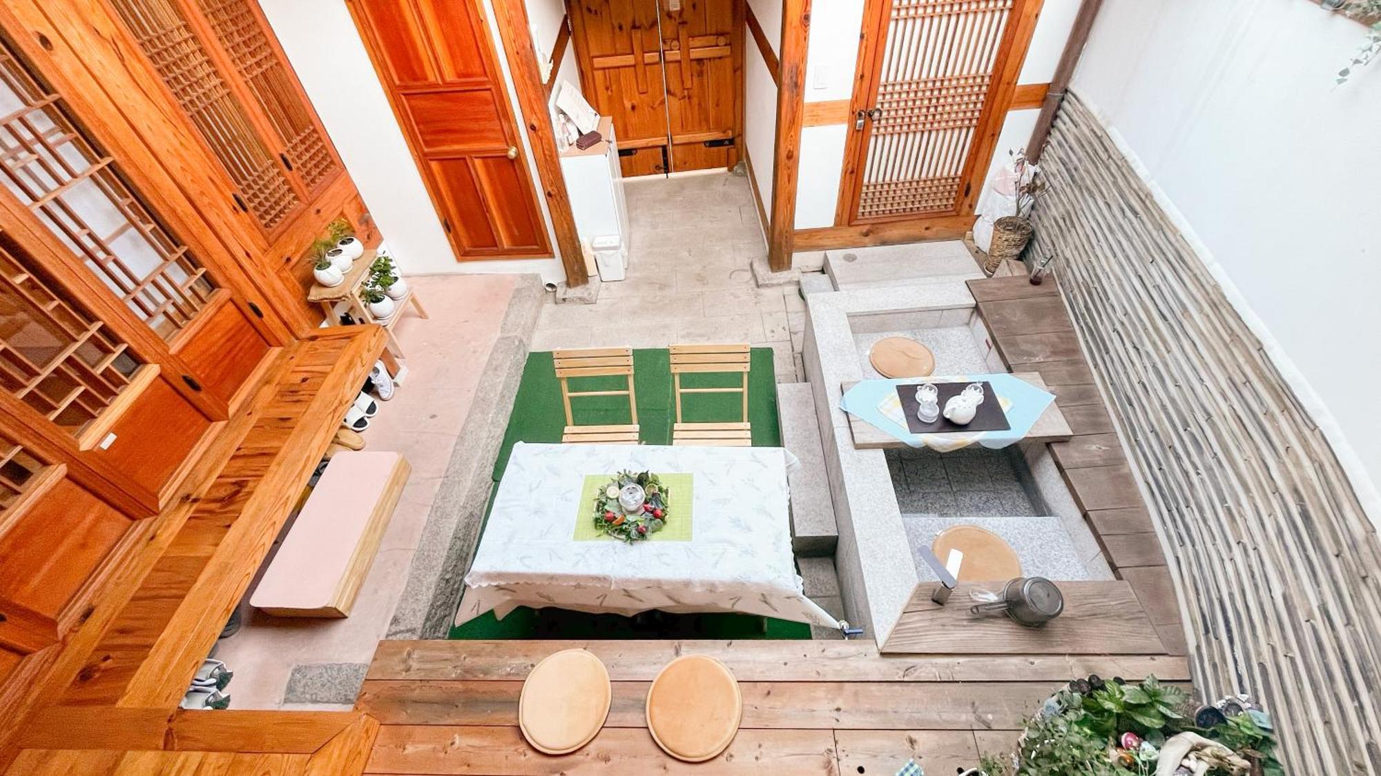 Hwadong 1beonji Holiday home Seoul