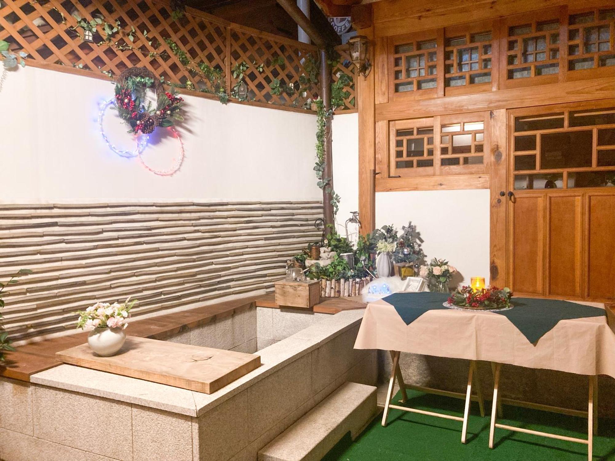 Hwadong 1beonji * Seoul